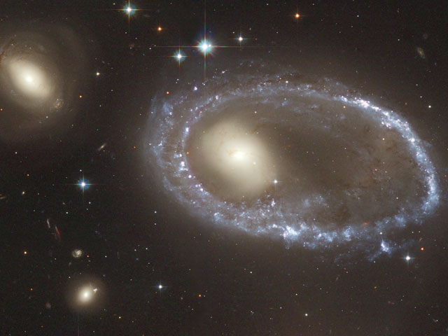 The Ring Galaxy AM 0644-741 taken with the HST